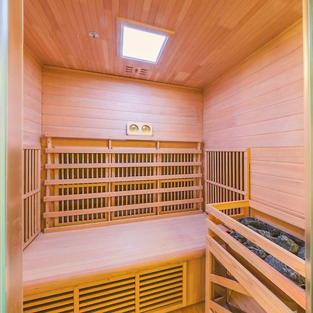 Takamiya Hotel Hammond Yamagata  Buitenkant foto