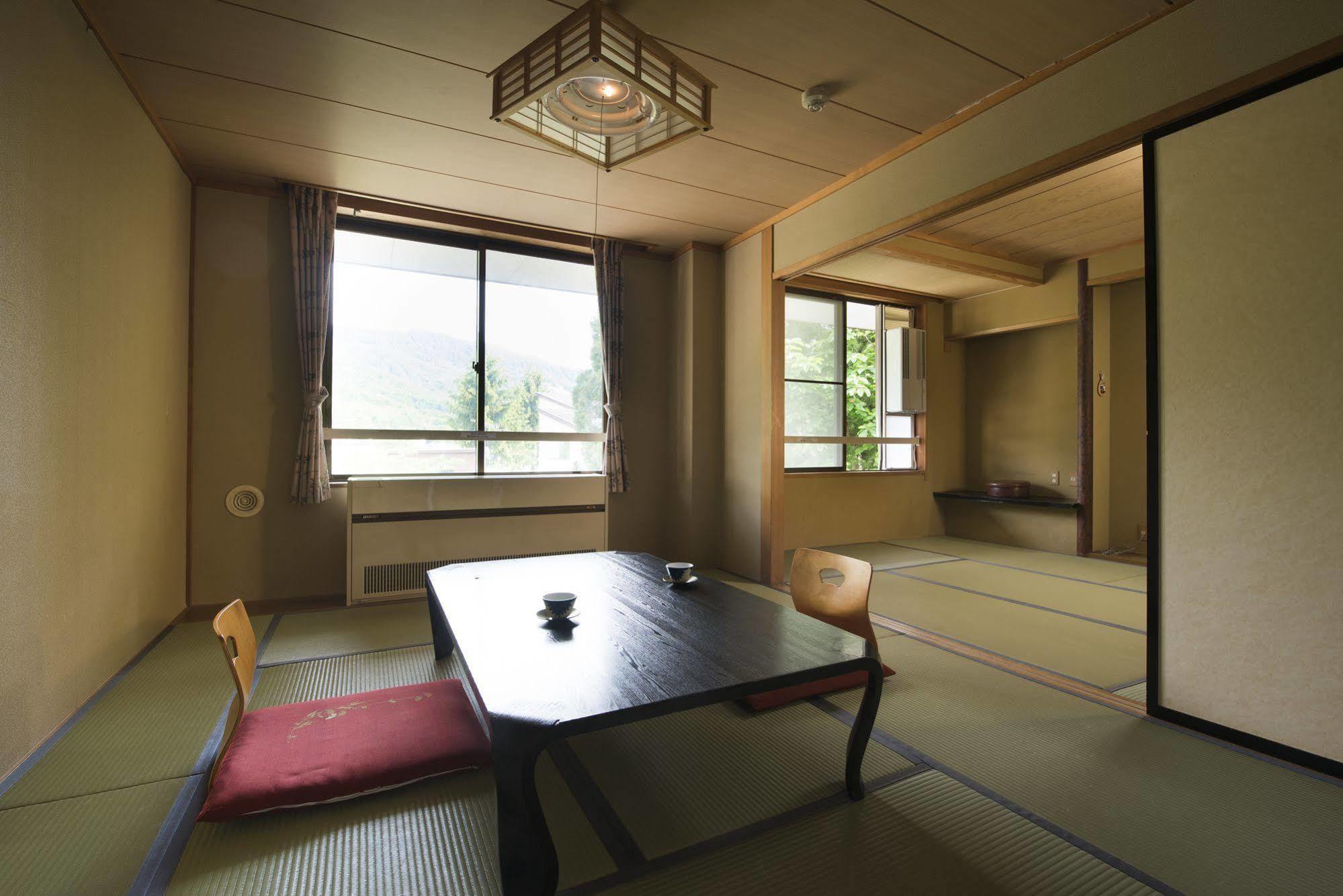 Takamiya Hotel Hammond Yamagata  Buitenkant foto